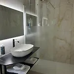 Brit Privilege Le Royal - Centre Gare 3* Труа