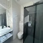 Hotel Brit Privilege Le Royal - Centre Gare 3*