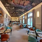 Brit Privilege Le Royal - Centre Gare Hotel Troyes