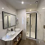 Hotel Brit Privilege Le Royal - Centre Gare