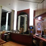 Brit Privilege Le Royal - Centre Gare 3* Труа