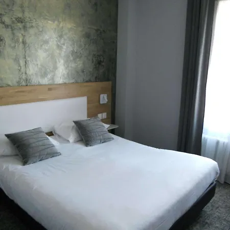 Brit Privilege Le Royal - Centre Gare Hotel Troyes