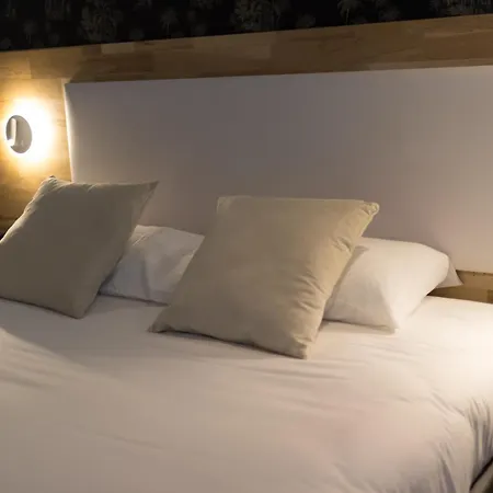 Brit Privilege Le Royal - Centre Gare 3* Troyes