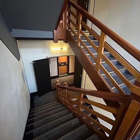 Brit Privilege Le Royal - Centre Gare Hotel Troyes