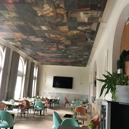 Brit Privilège Le Royal - Centre Gare 3*