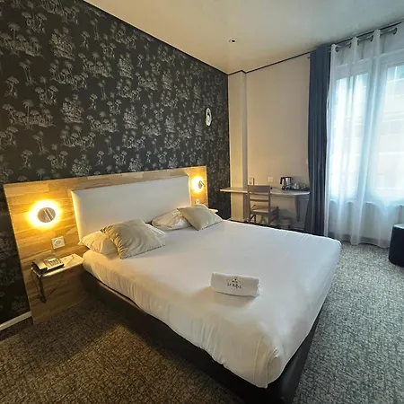 Brit Privilege Le Royal - Centre Gare Troyes