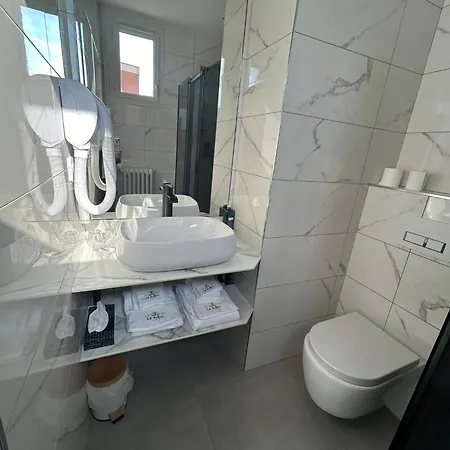 Brit Privilege Le Royal - Centre Gare