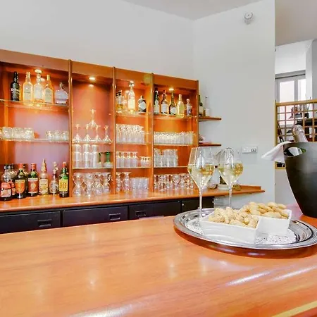 Brit Privilege Le Royal - Centre Gare