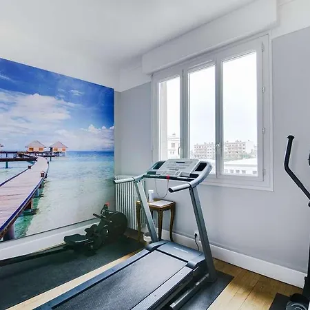 Brit Privilege Le Royal - Centre Gare Отель Труа