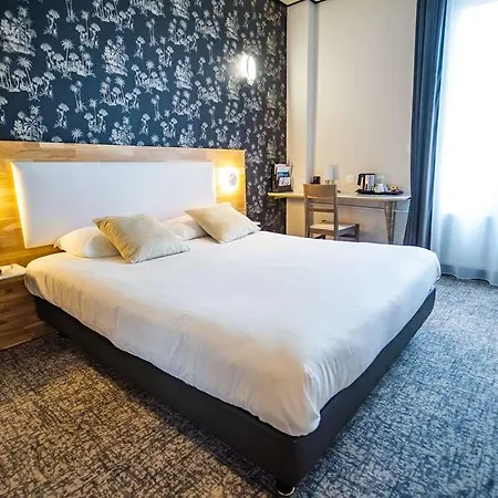 호텔 Brit Privilege Le Royal - Centre Gare 3*