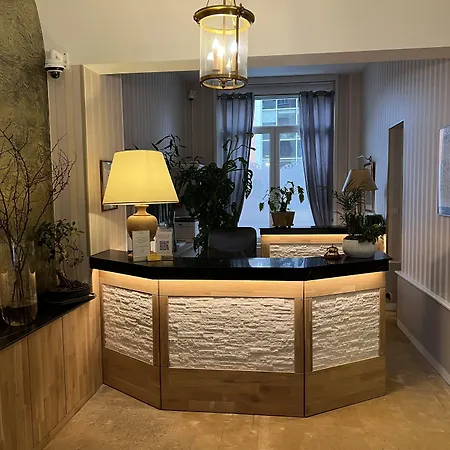 Brit Privilege Le Royal - Centre Gare 3* Troyes