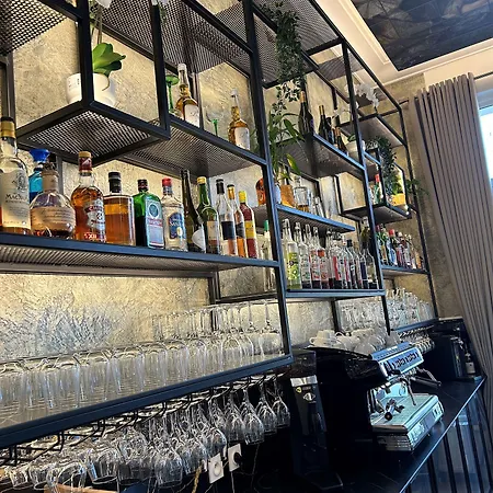 Brit Privilege Le Royal - Centre Gare Отель