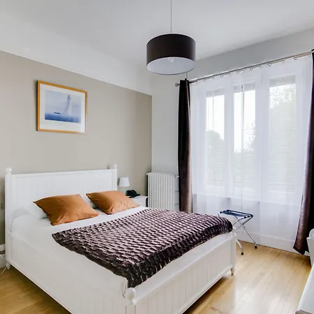 Brit Privilege Le Royal - Centre Gare Hotel 3*