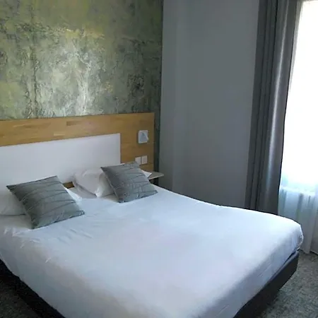 Hotel Brit Privilege Le Royal - Centre Gare 3*