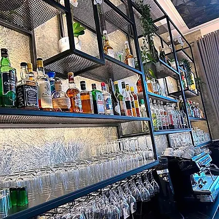 Brit Privilege Le Royal - Centre Gare 3* Troyes