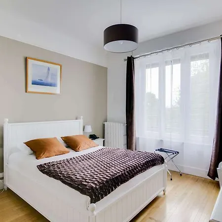 Hotel Brit Privilege Le Royal - Centre Gare Troyes
