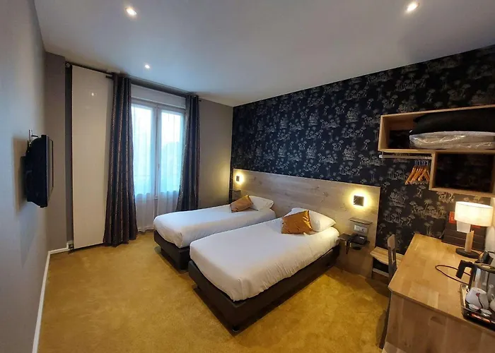 Brit Privilege Le Royal - Centre Gare 3*