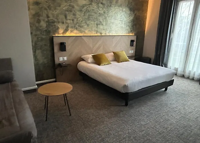 Ξενοδοχείο Brit Privilege Le Royal - Centre Gare 3*