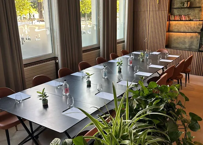 Brit Privilege Le Royal - Centre Gare Troyes