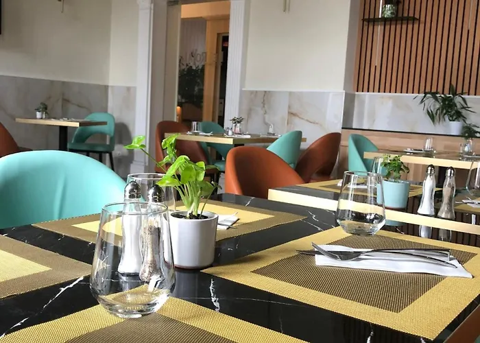 Brit Privilege Le Royal - Centre Gare Ξενοδοχείο