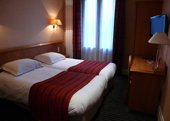 Brit Privilege Le Royal - Centre Gare Troyes