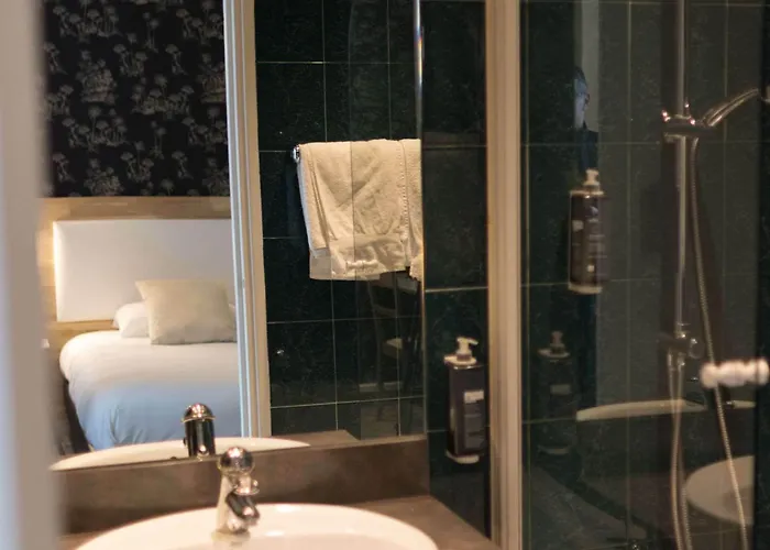 Brit Privilege Le Royal - Centre Gare