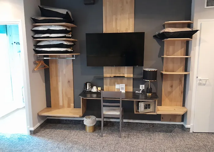 Brit Privilege Le Royal - Centre Gare Hotel