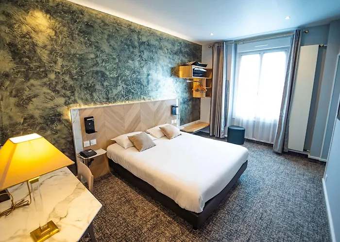 호텔 Brit Privilege Le Royal - Centre Gare 트루아