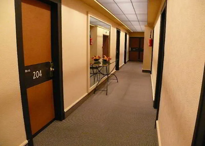 Brit Privilege Le Royal - Centre Gare Ξενοδοχείο